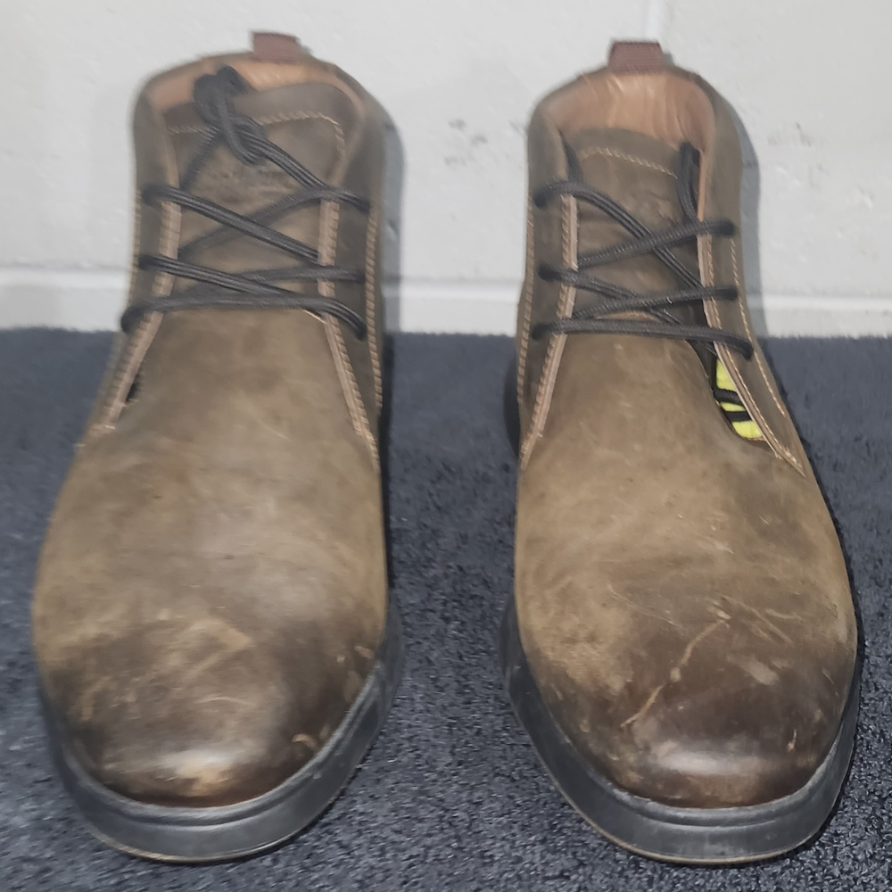 ‼️MAKE AN OFFER‼️ Florsheim Men's Brown Leather Chukka Boots Size 9